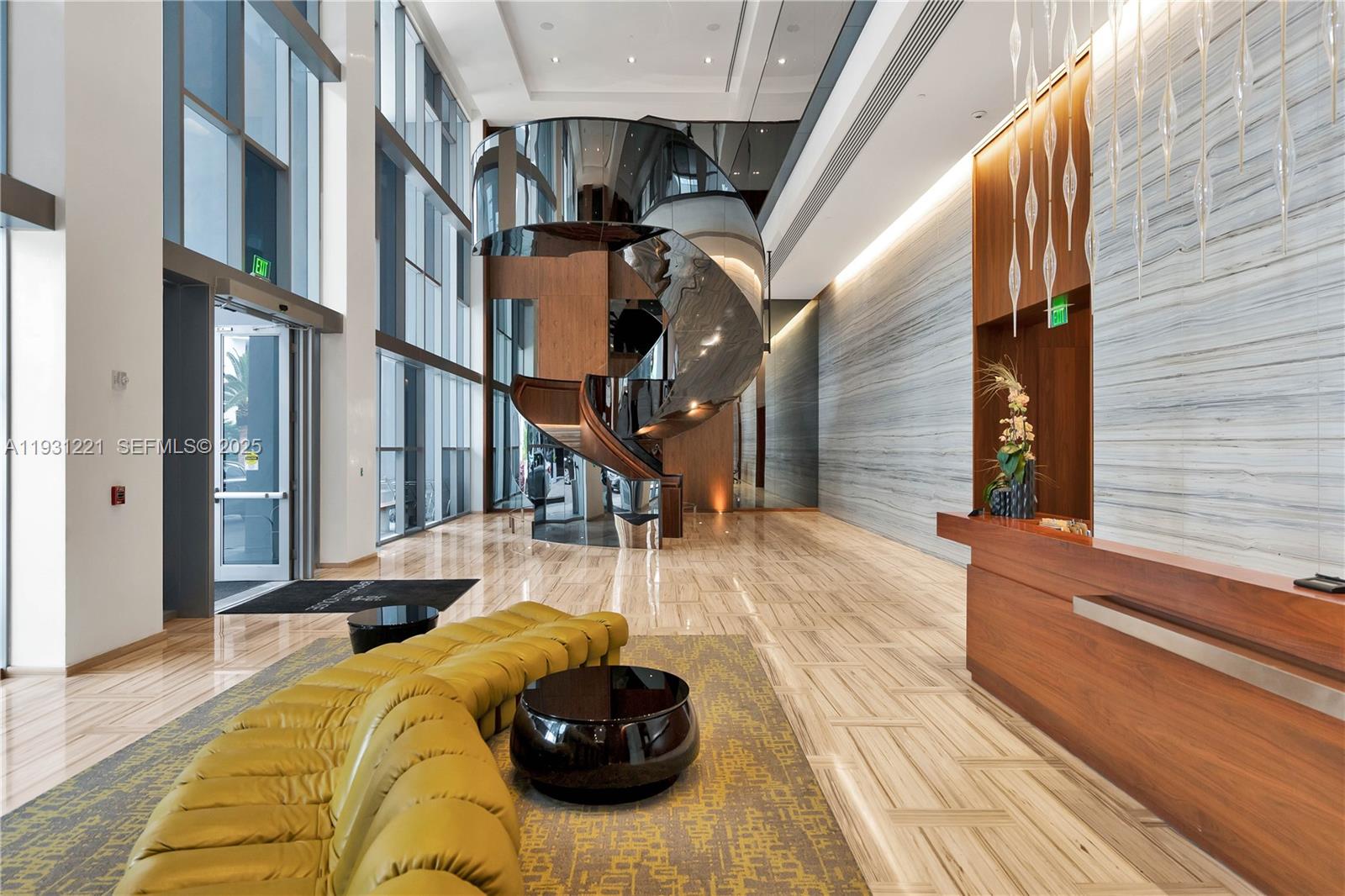 1300 Brickell Bay Dr #1704 Miami, FL 33131