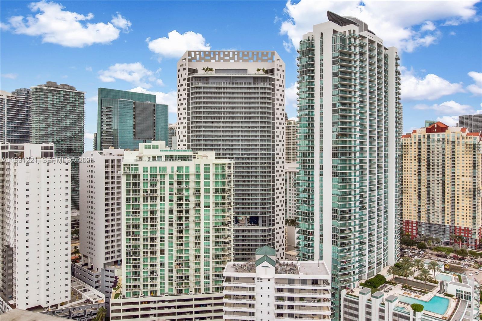1300 Brickell Bay Dr #1704 Miami, FL 33131