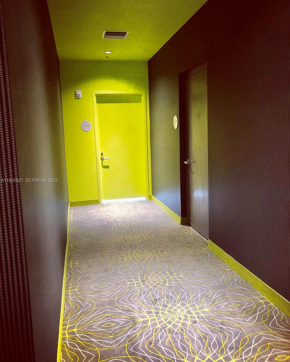 501 NE 31st St #PH4405 Miami, FL 33137