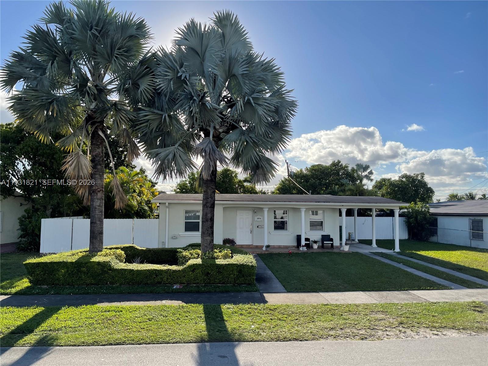 10840 Westwood Lk Dr