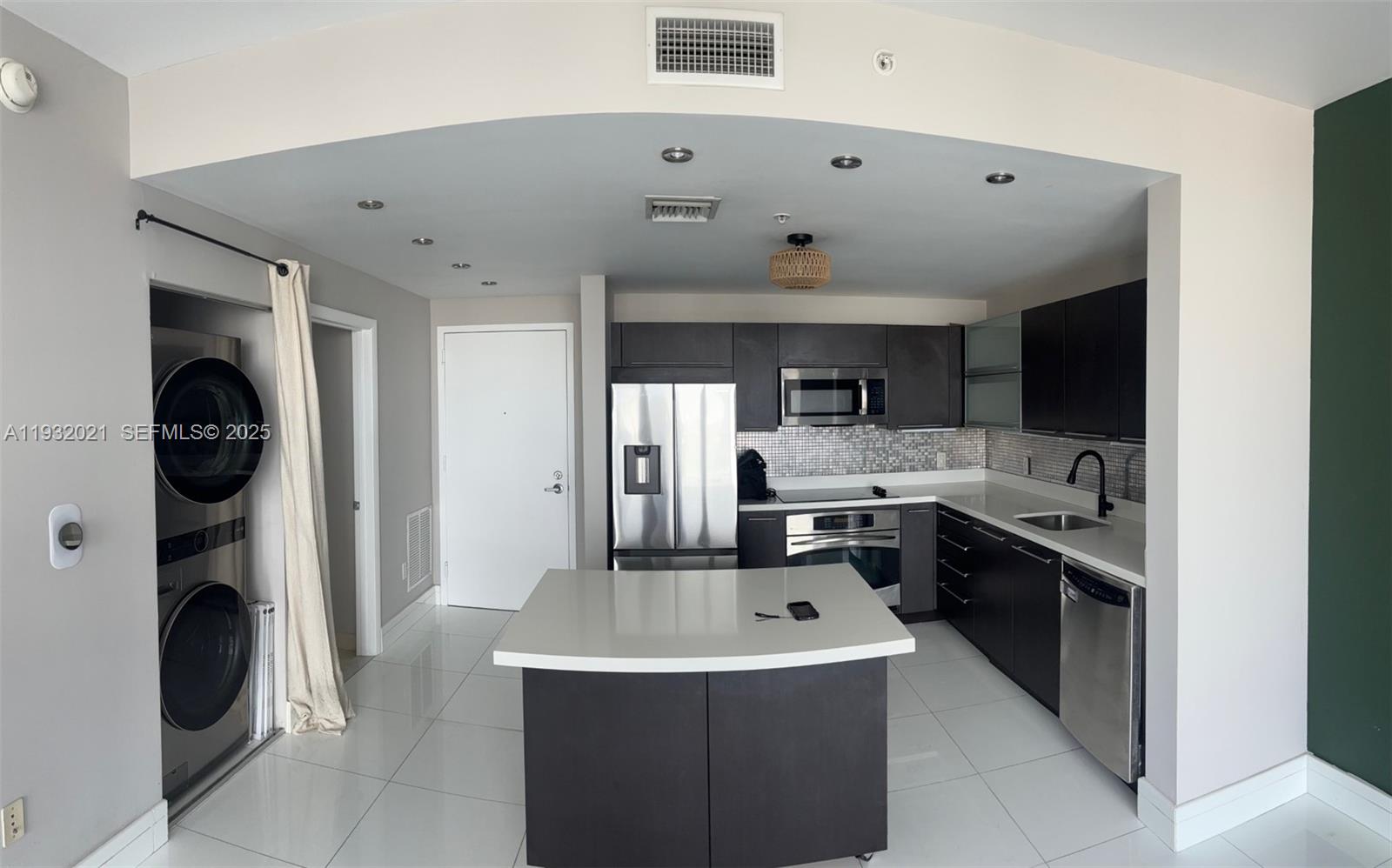 image The Ivy at Riverfront13