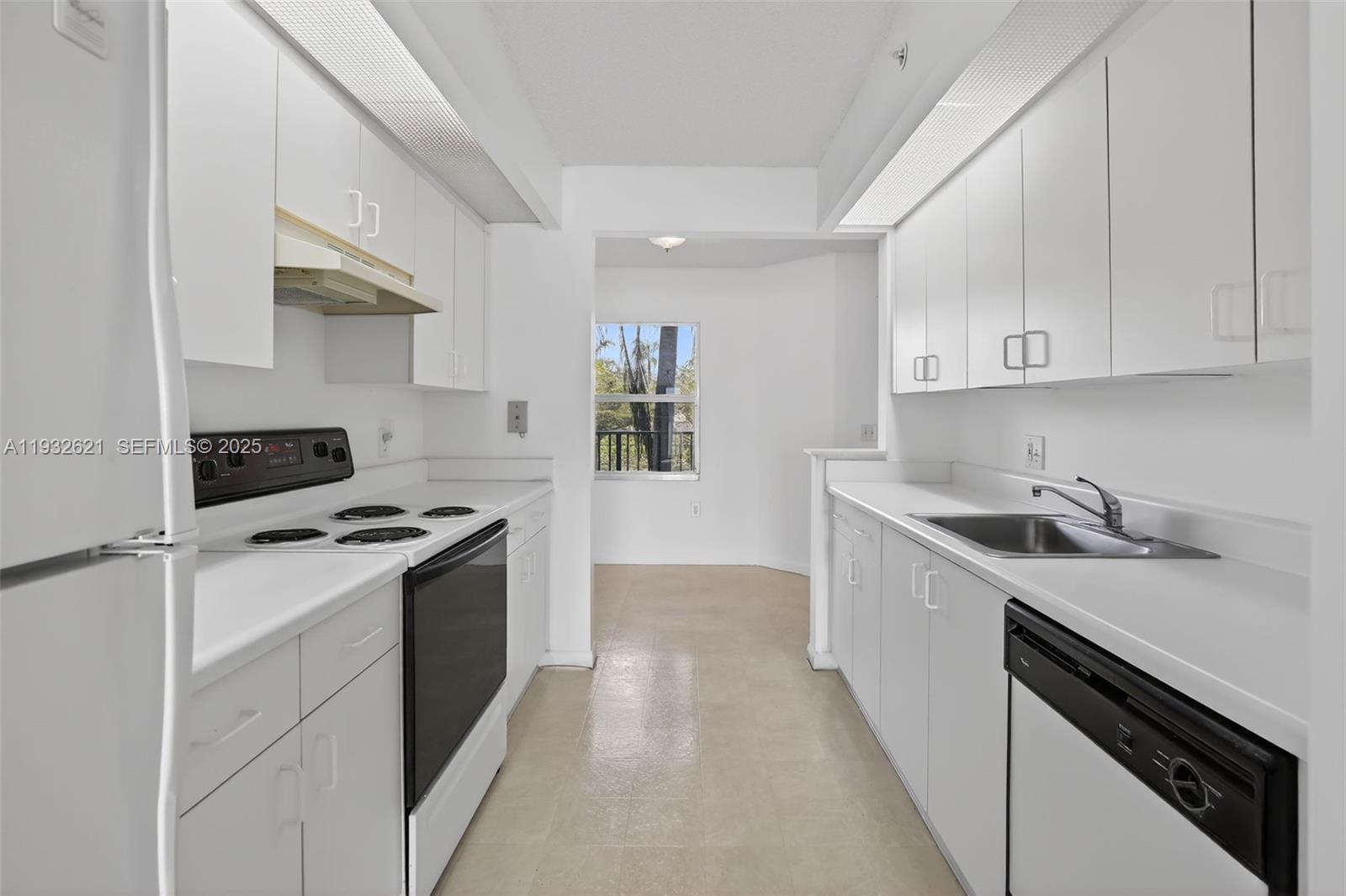 13800 SW 5th Ct #204M Pembroke Pines, FL 33027