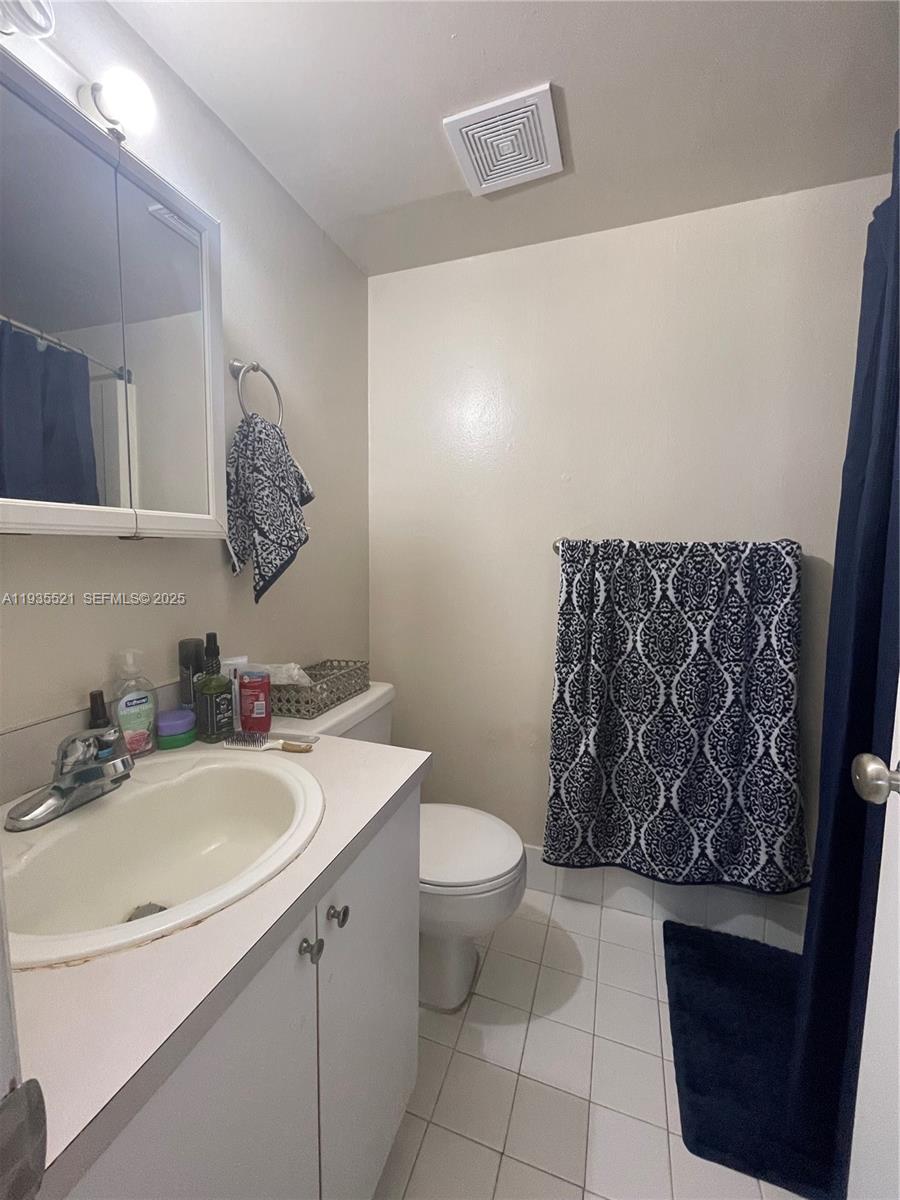 6900 SW 39th St #207J Davie, FL 33314