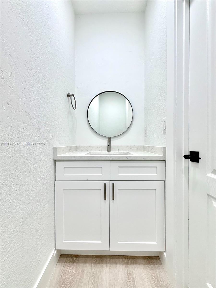 5703 NW 48th Ave Coconut Creek, FL 33073