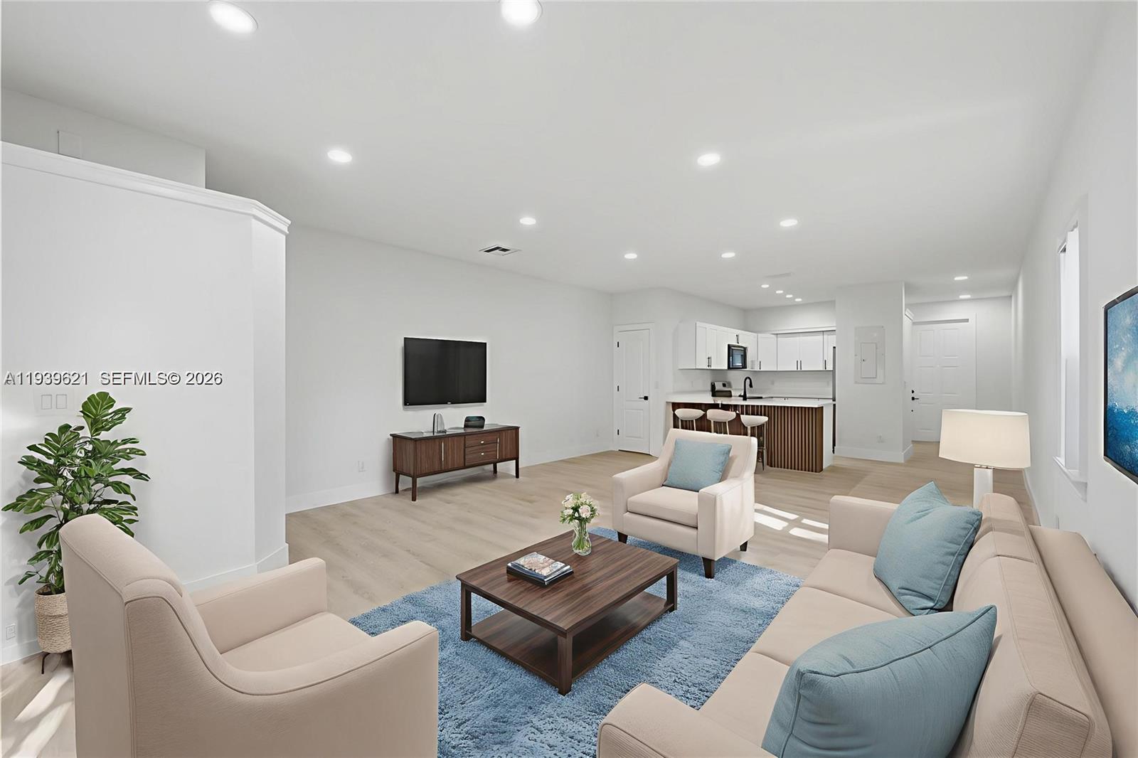 5703 NW 48th Ave Coconut Creek, FL 33073