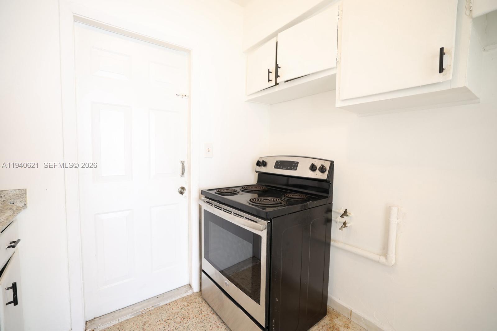 800 83rd St #1 Miami Beach, FL 33141