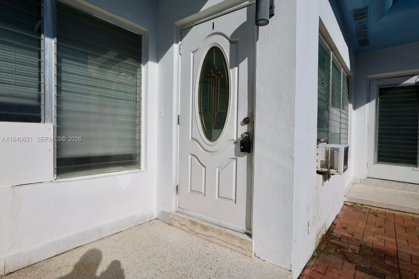 800 83rd St #1 Miami Beach, FL 33141