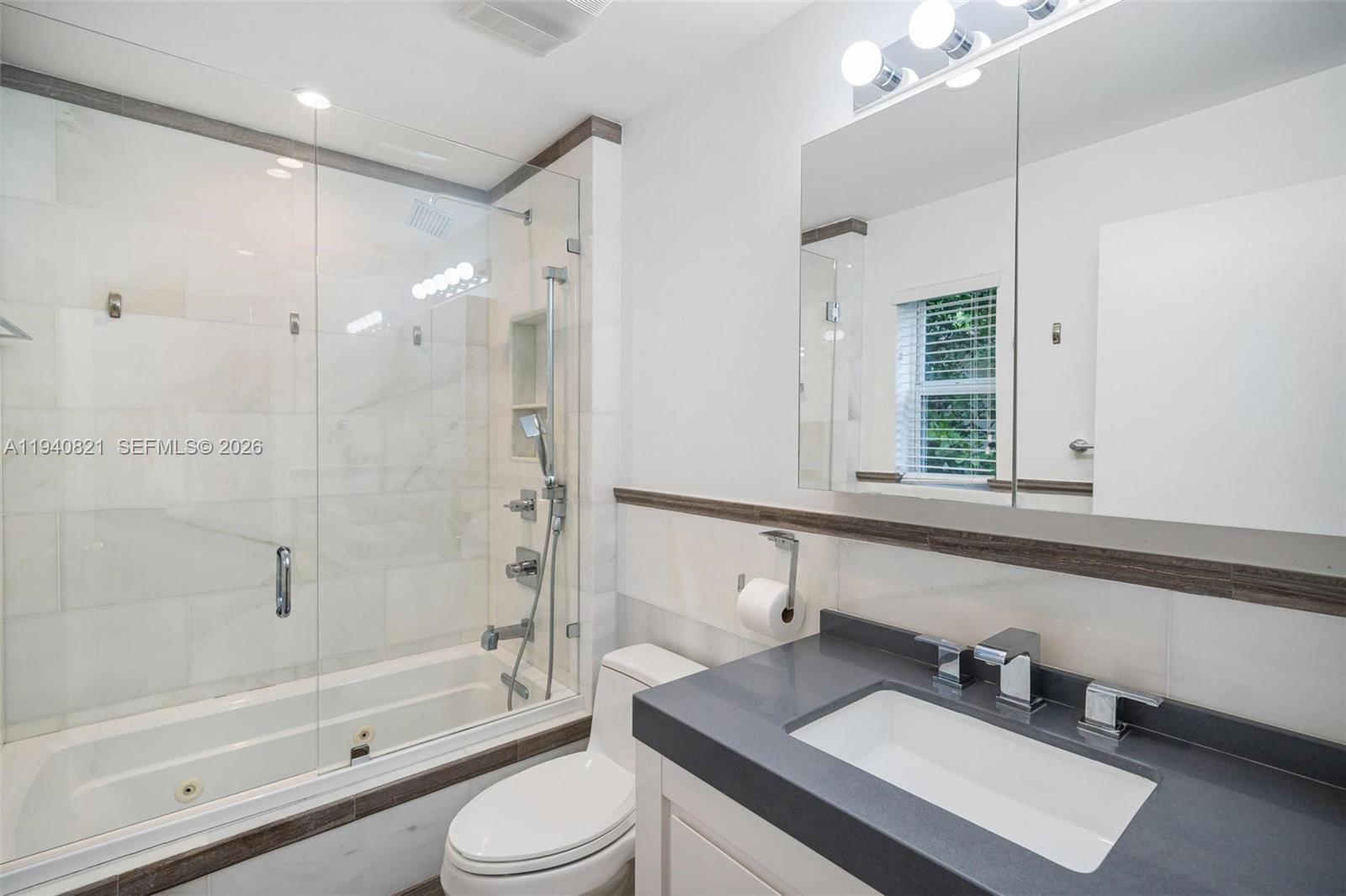 648 Sevilla Ave Coral Gables, FL 33134