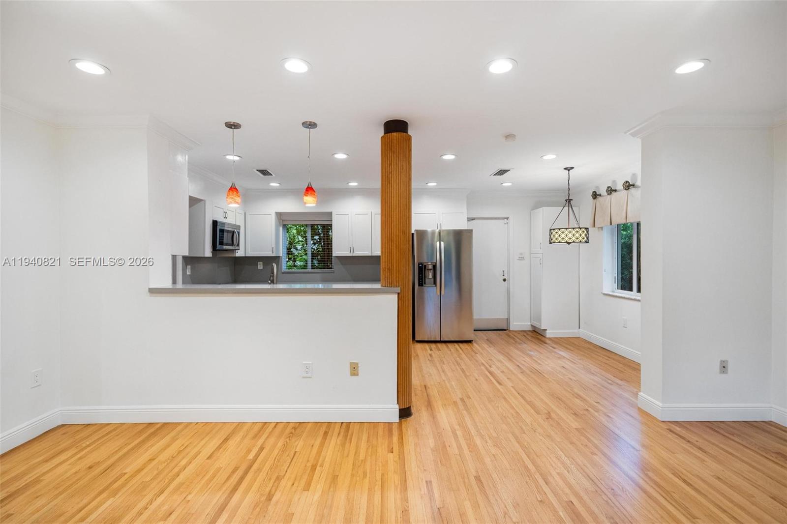 648 Sevilla Ave Coral Gables, FL 33134