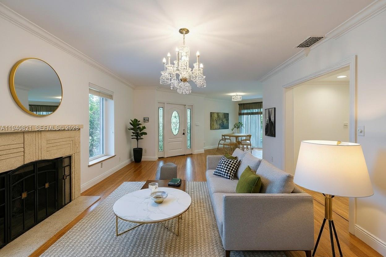 648 Sevilla Ave Coral Gables, FL 33134