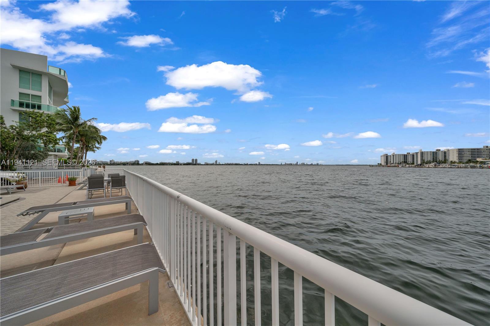 2016 Bay Dr #505 Miami Beach, FL 33141