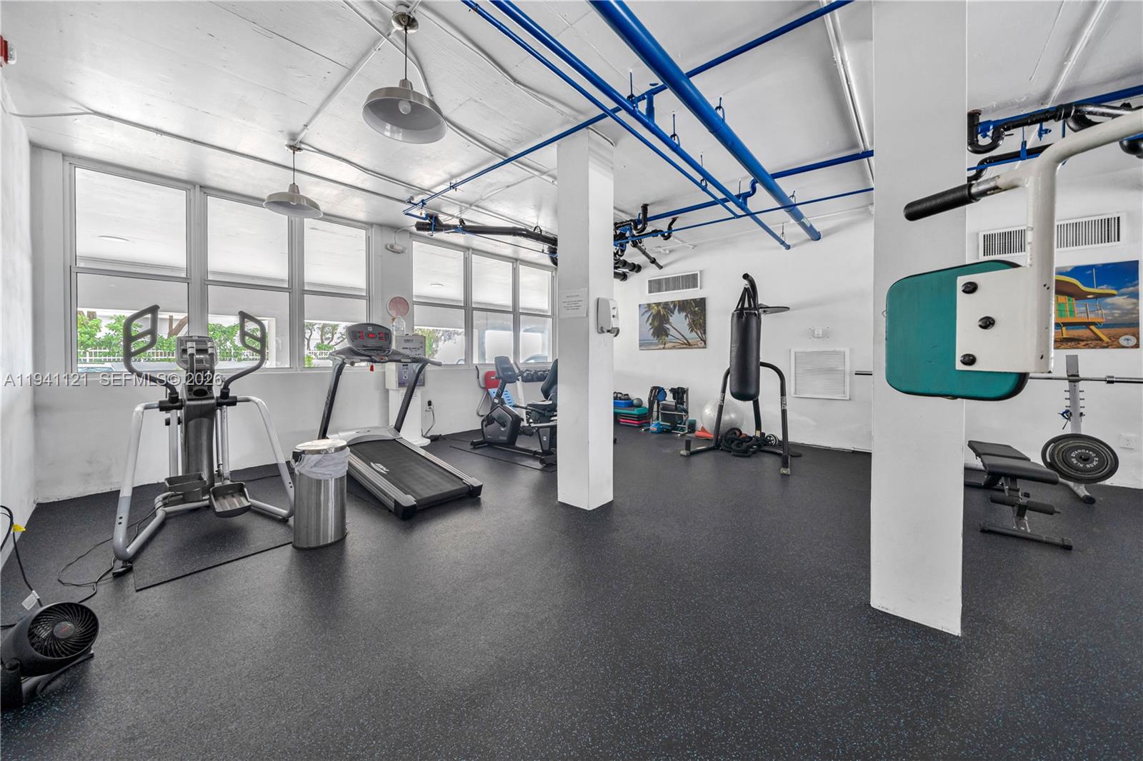 2016 Bay Dr #505 Miami Beach, FL 33141