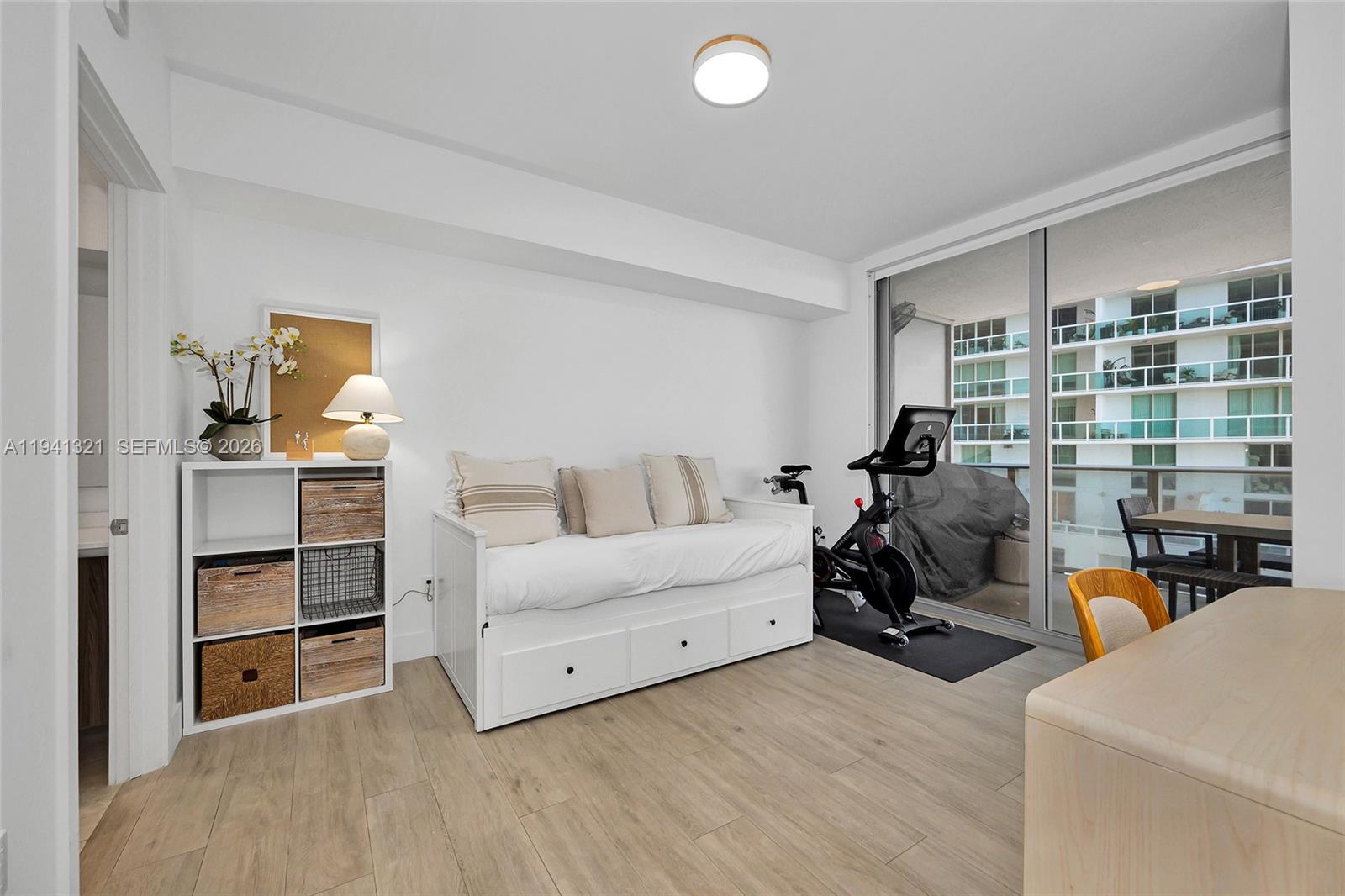 488 NE 18th St #1111 Miami, FL 33132