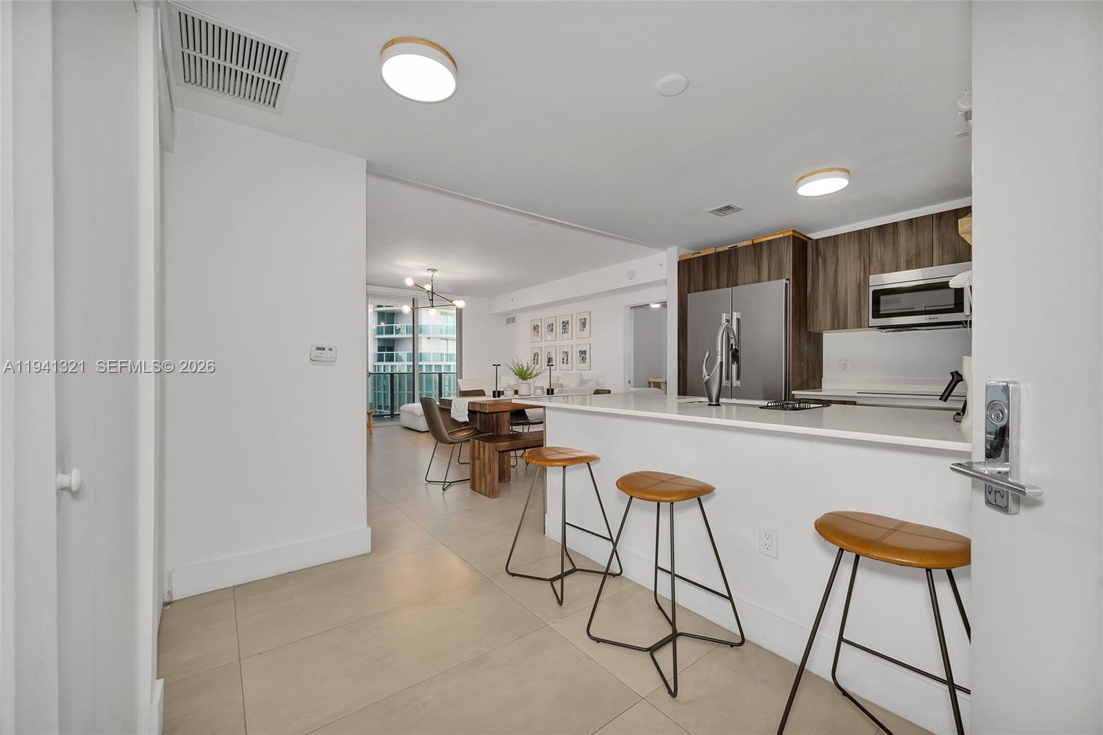 488 NE 18th St #1111 Miami, FL 33132