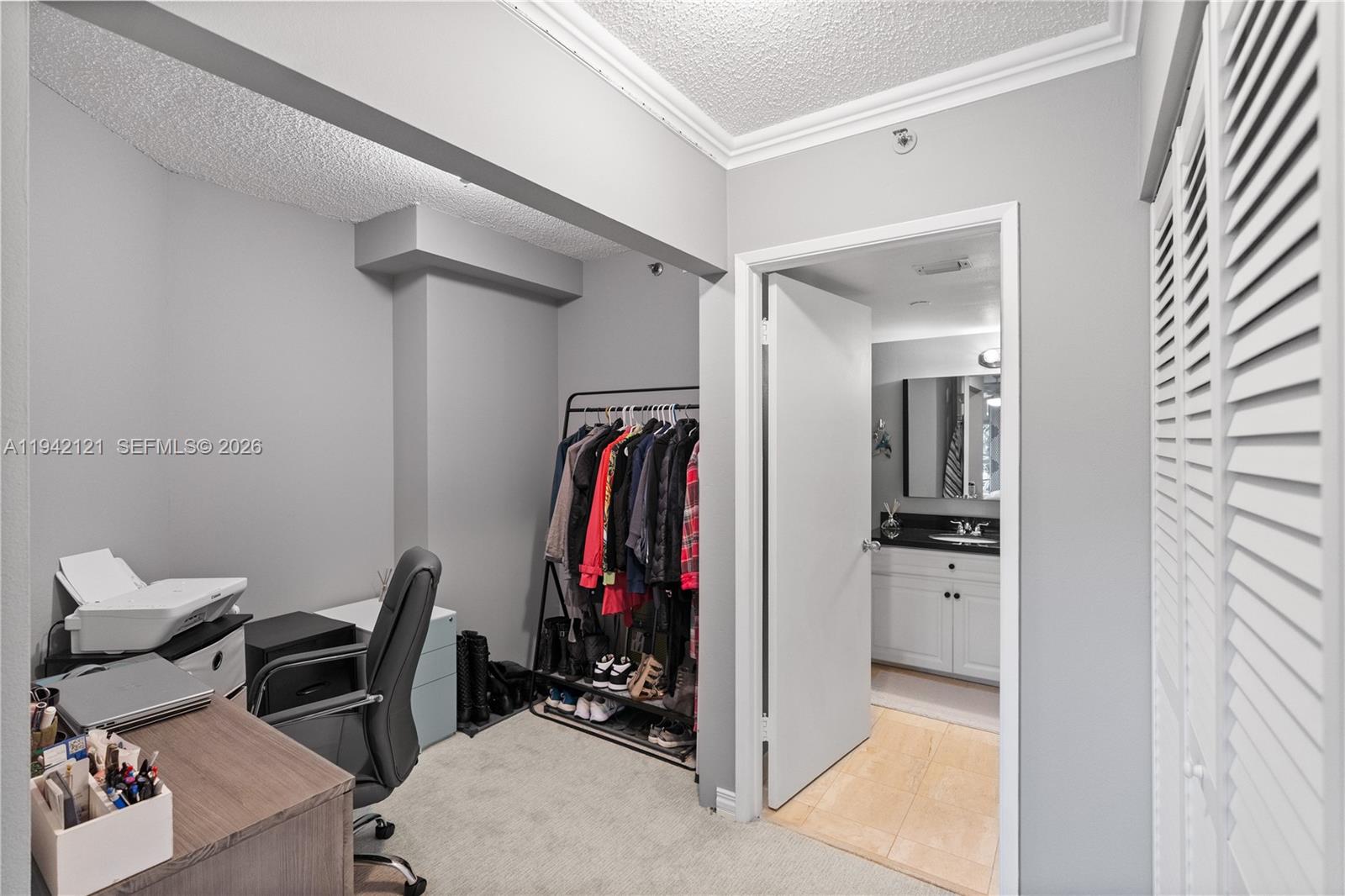 3600 Mystic Pointe Dr #309 Aventura, FL 33180