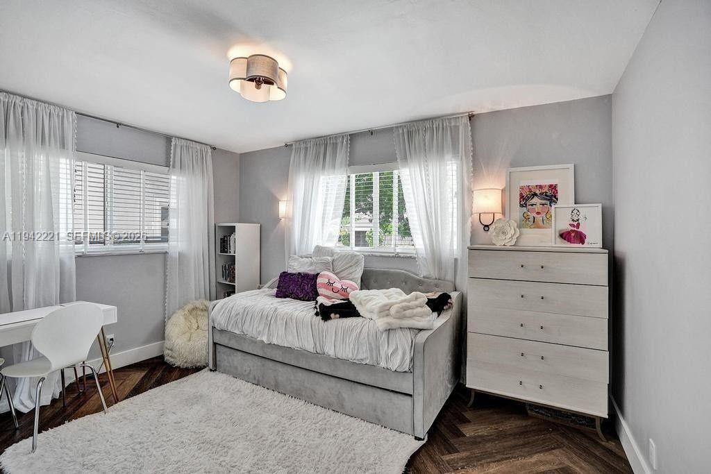 2080 NE 65th St Fort Lauderdale, FL 33308