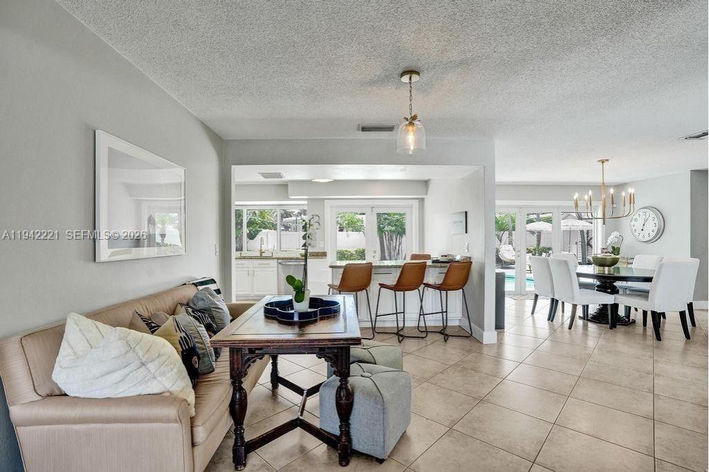 2080 NE 65th St Fort Lauderdale, FL 33308