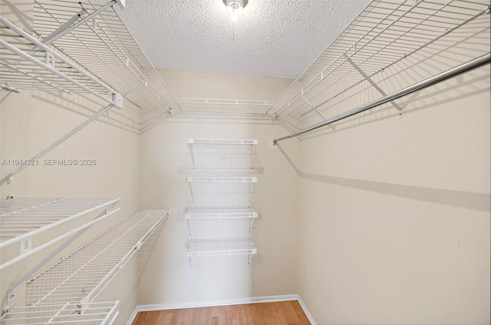 16851 NE 23rd Ave #619 North Miami Beach, FL 33160