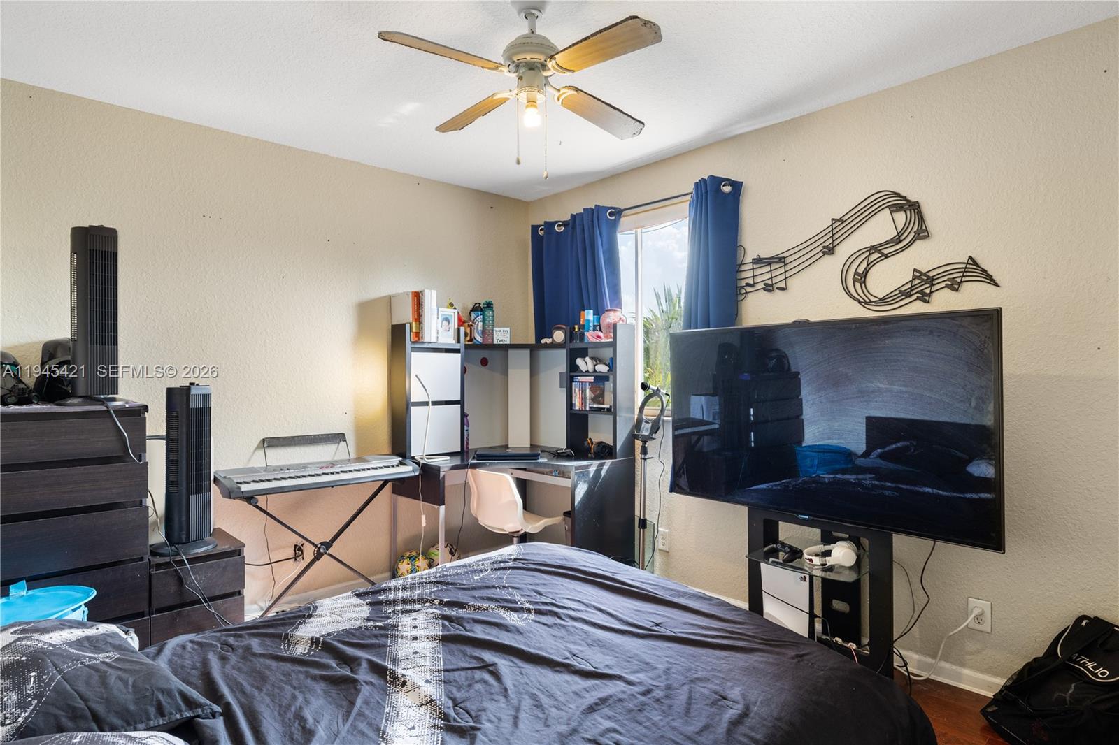 1199 Golden Cane Dr Weston, FL 33327