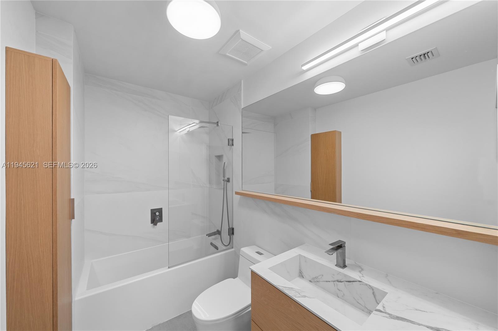 image The Montclair Condo12