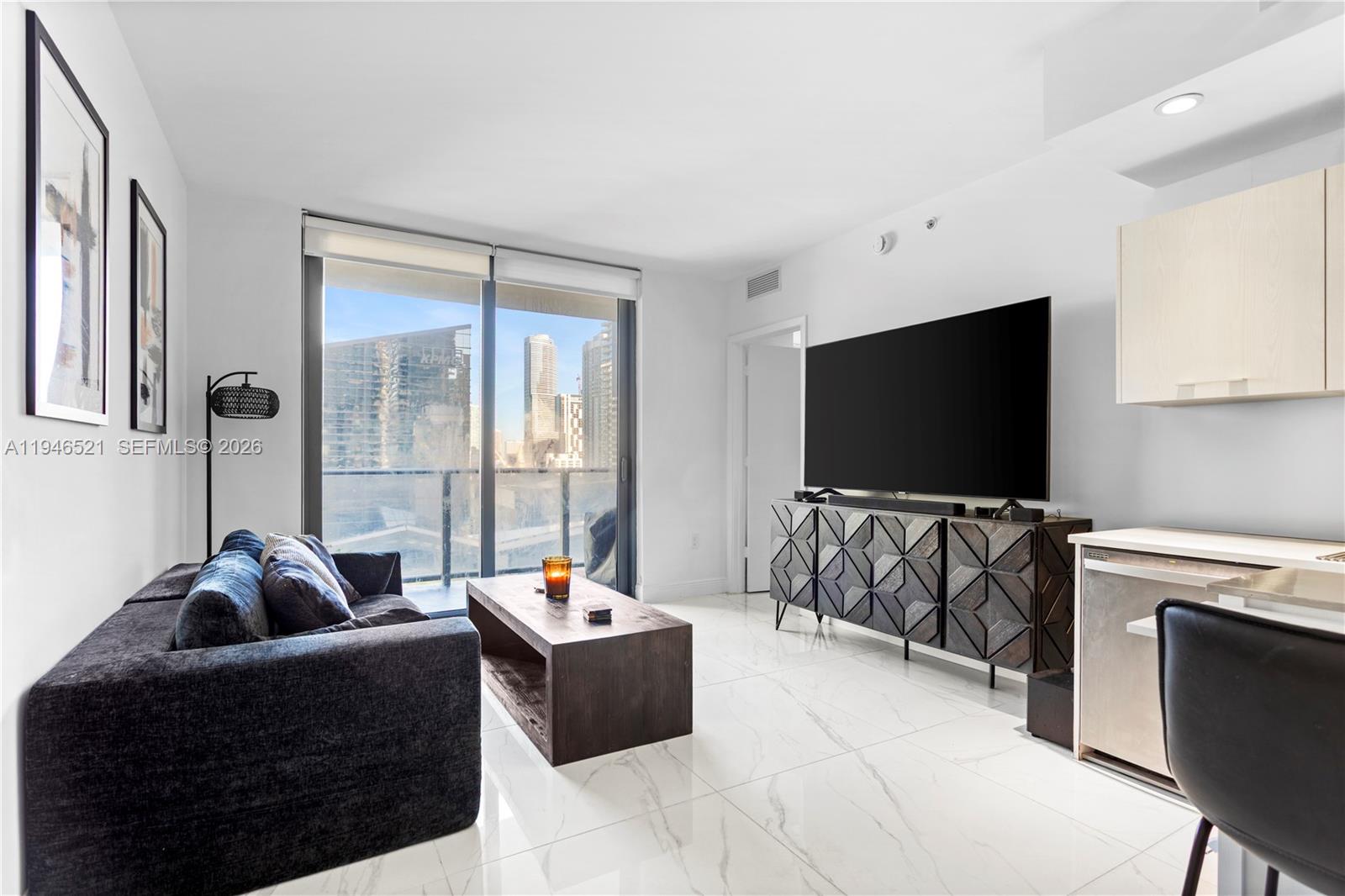 image Brickell Heights East3