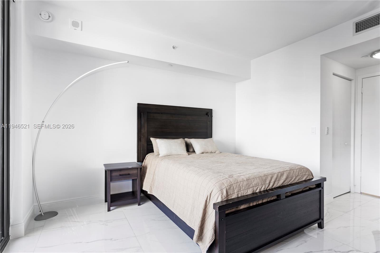 image Brickell Heights East5