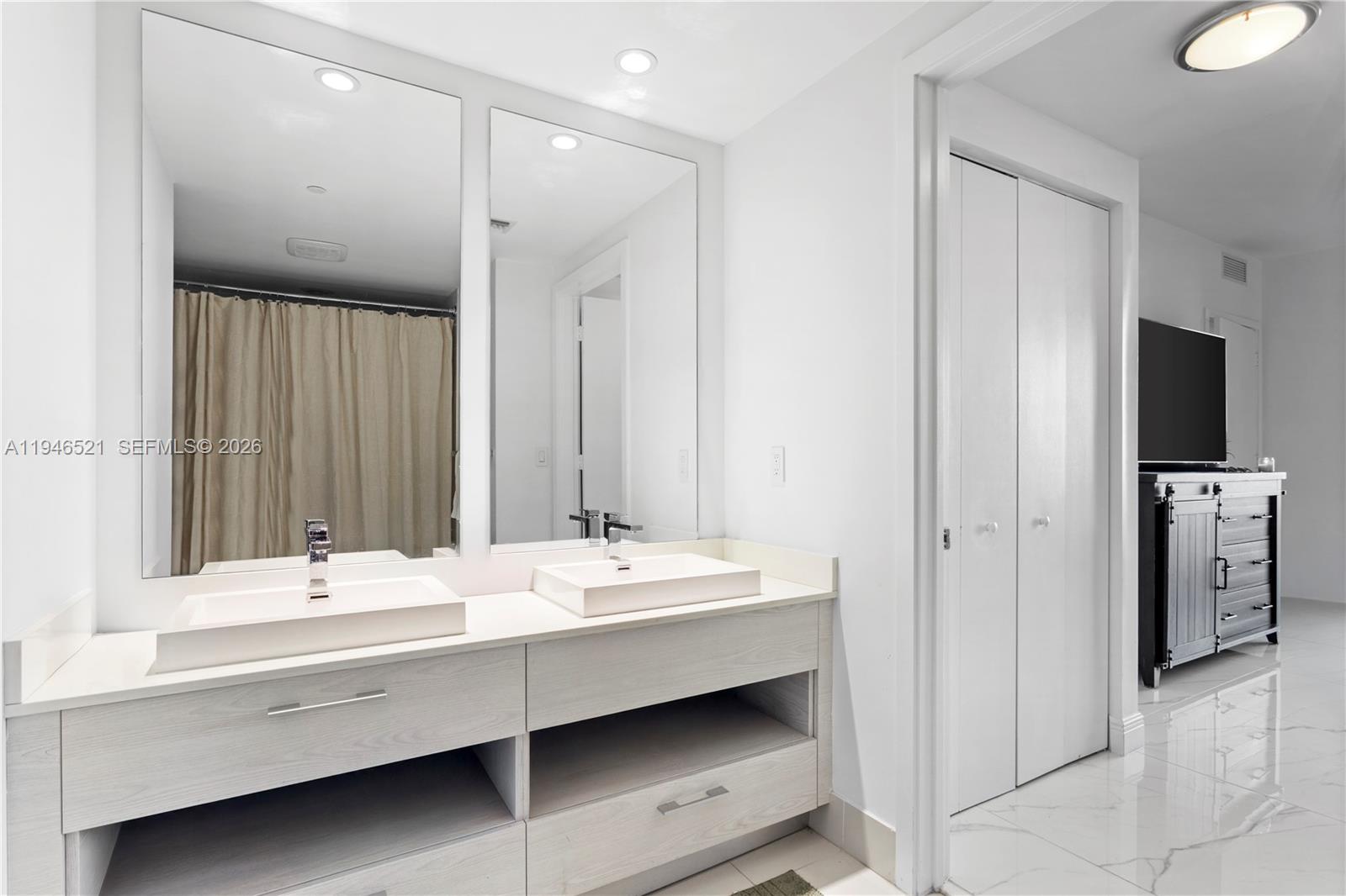 image Brickell Heights East6