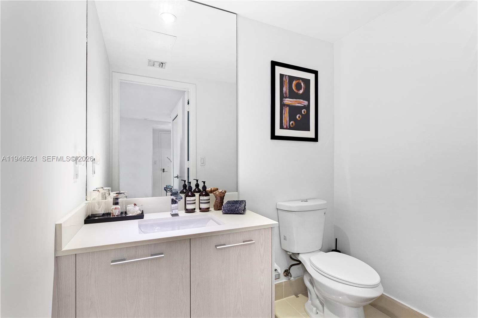 image Brickell Heights East8