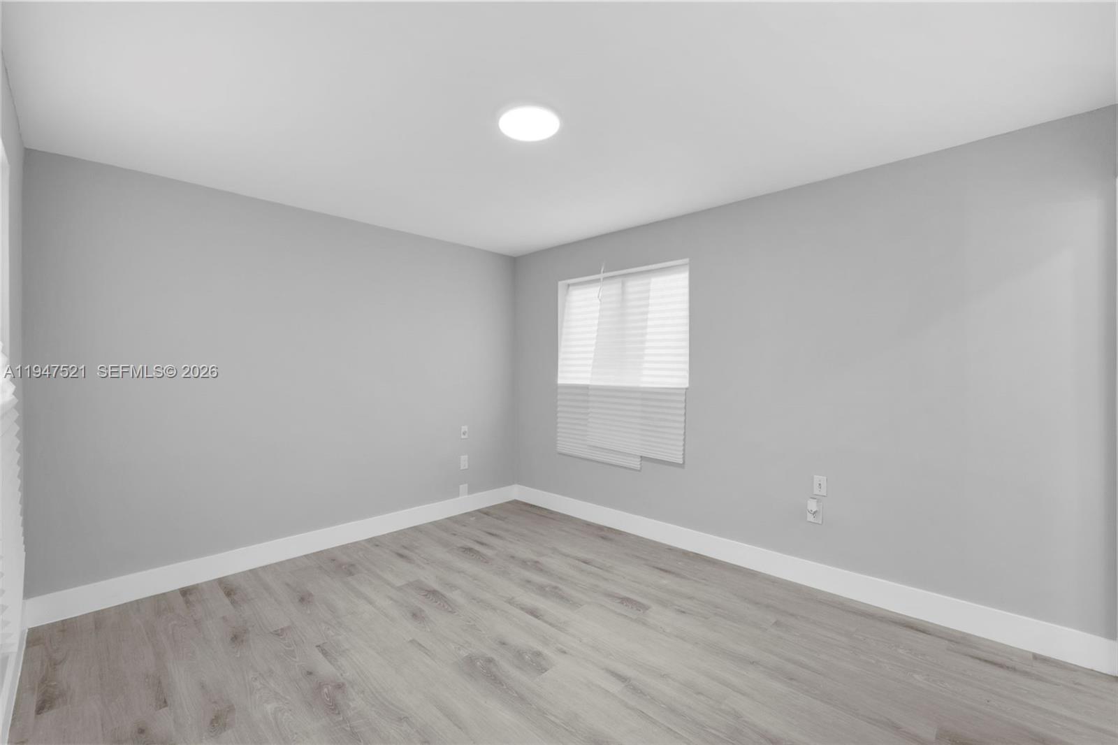 1011 NE 196th St Miami, FL 33179