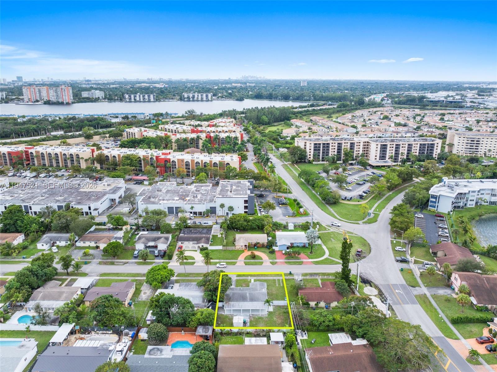 1011 NE 196th St Miami, FL 33179