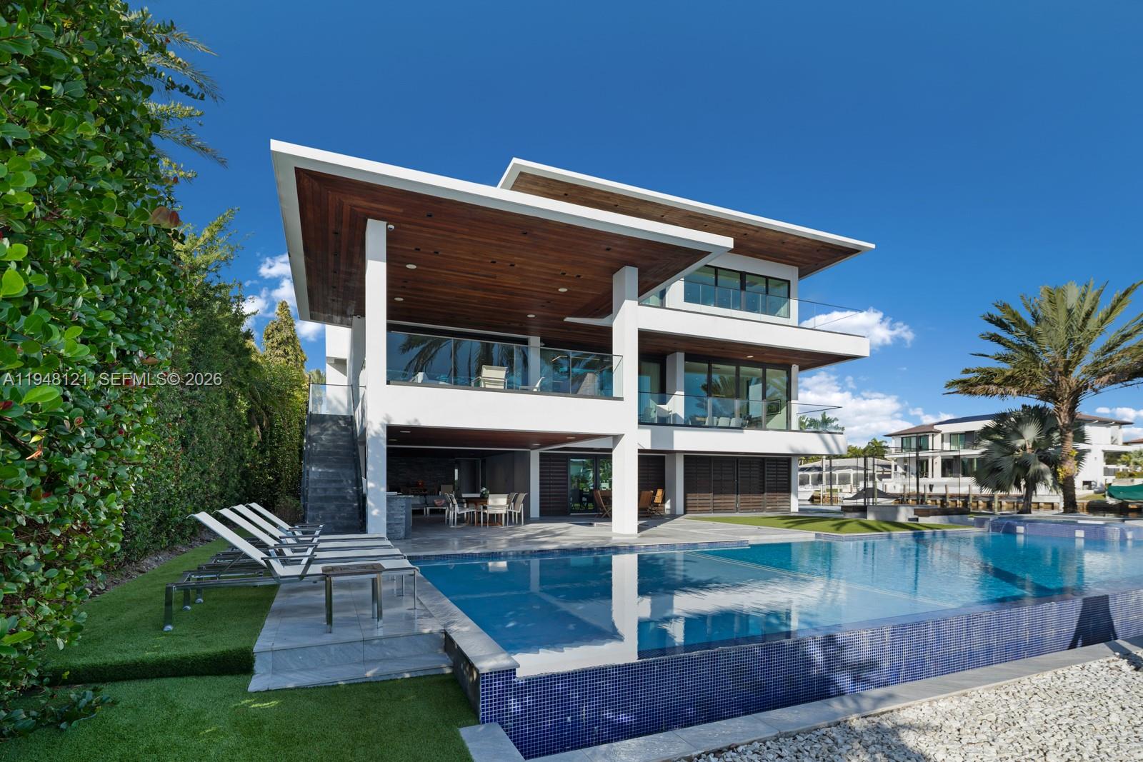 13009 Mar St Coral Gables, FL 33156