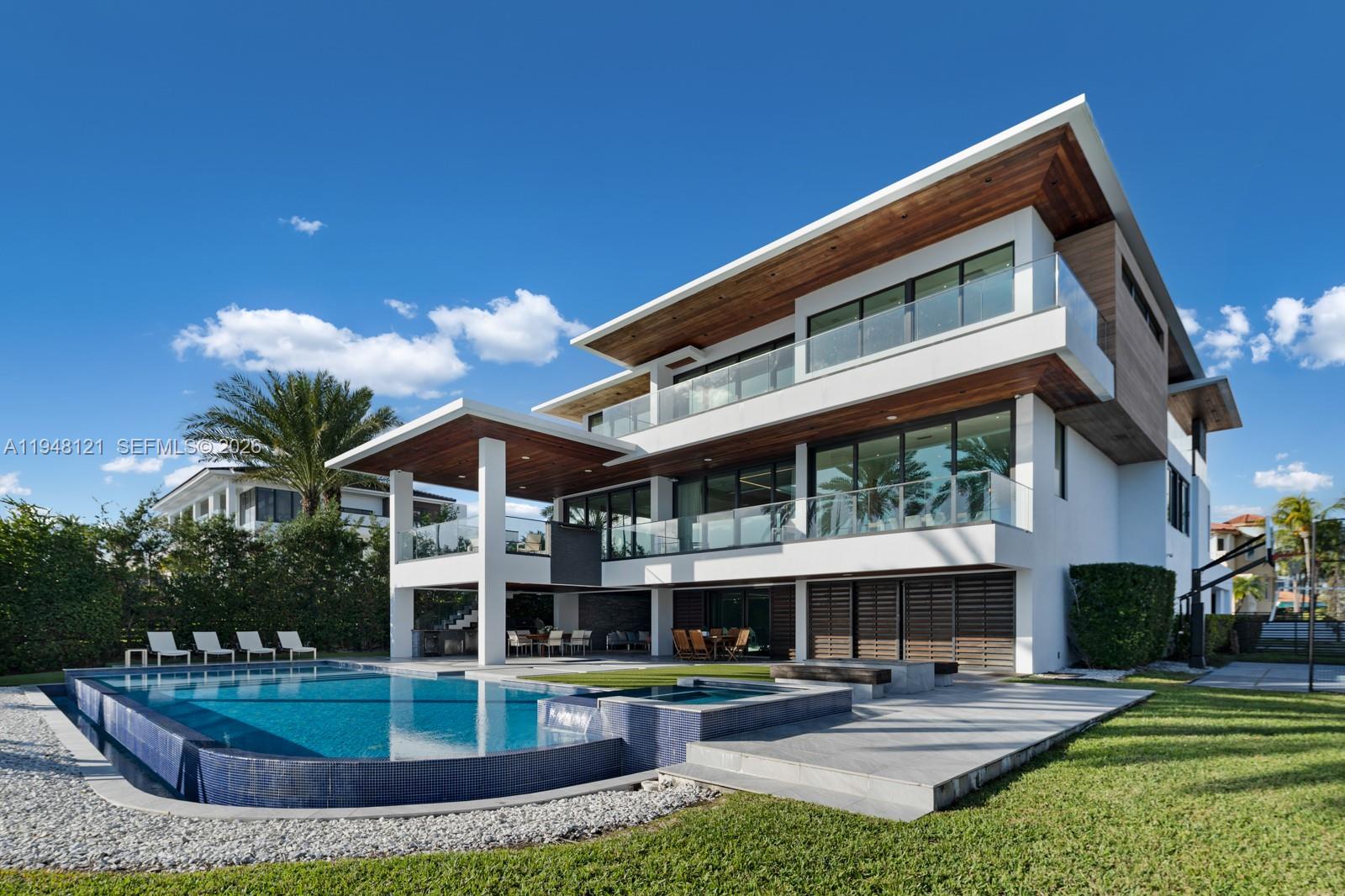 13009 Mar St Coral Gables, FL 33156