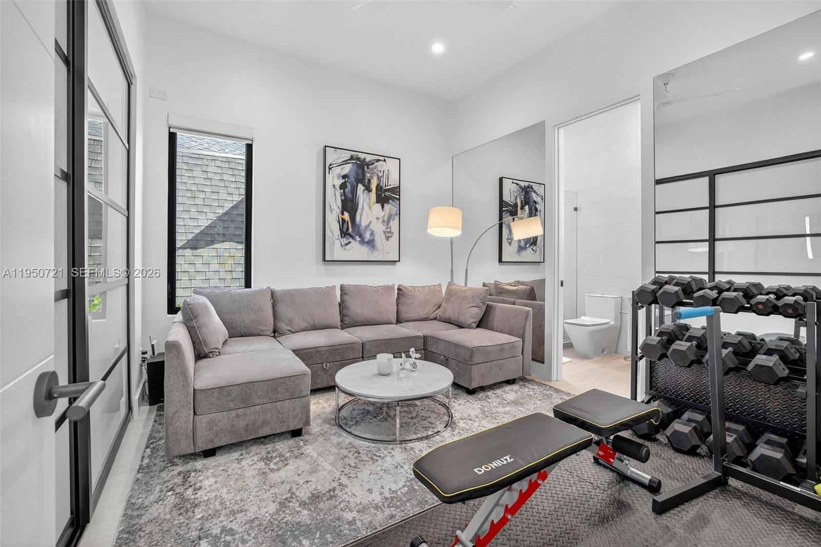 1529 SE 2nd Ct Fort Lauderdale, FL 33301