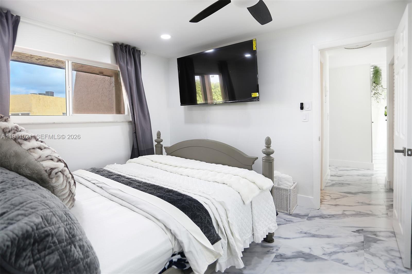 6570 Royal Palm Blvd #301J Margate, FL 33063