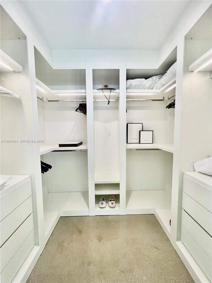 image Continuum South Beach North Tower6