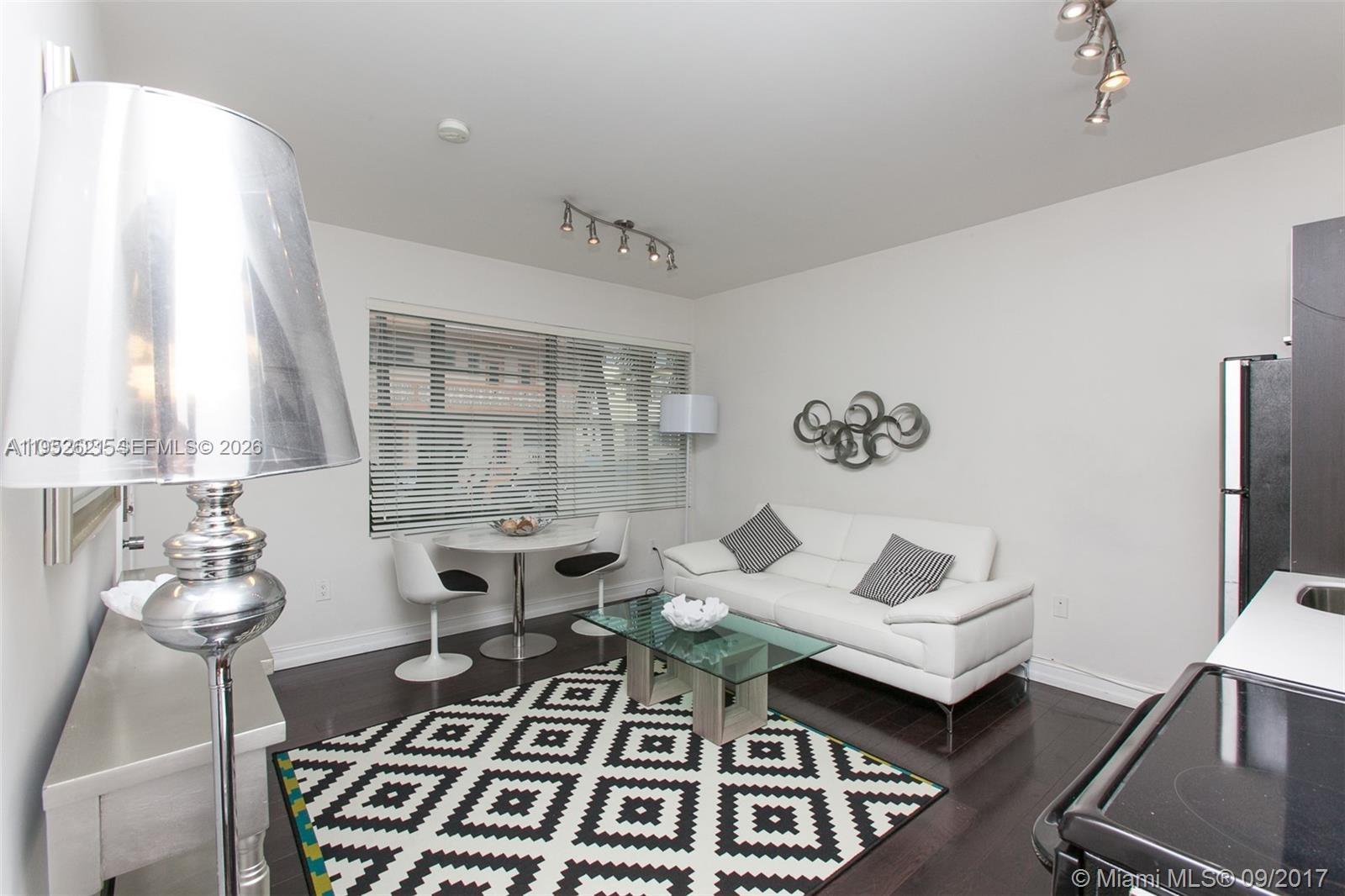 611 11th St #104 Miami Beach, FL 33139