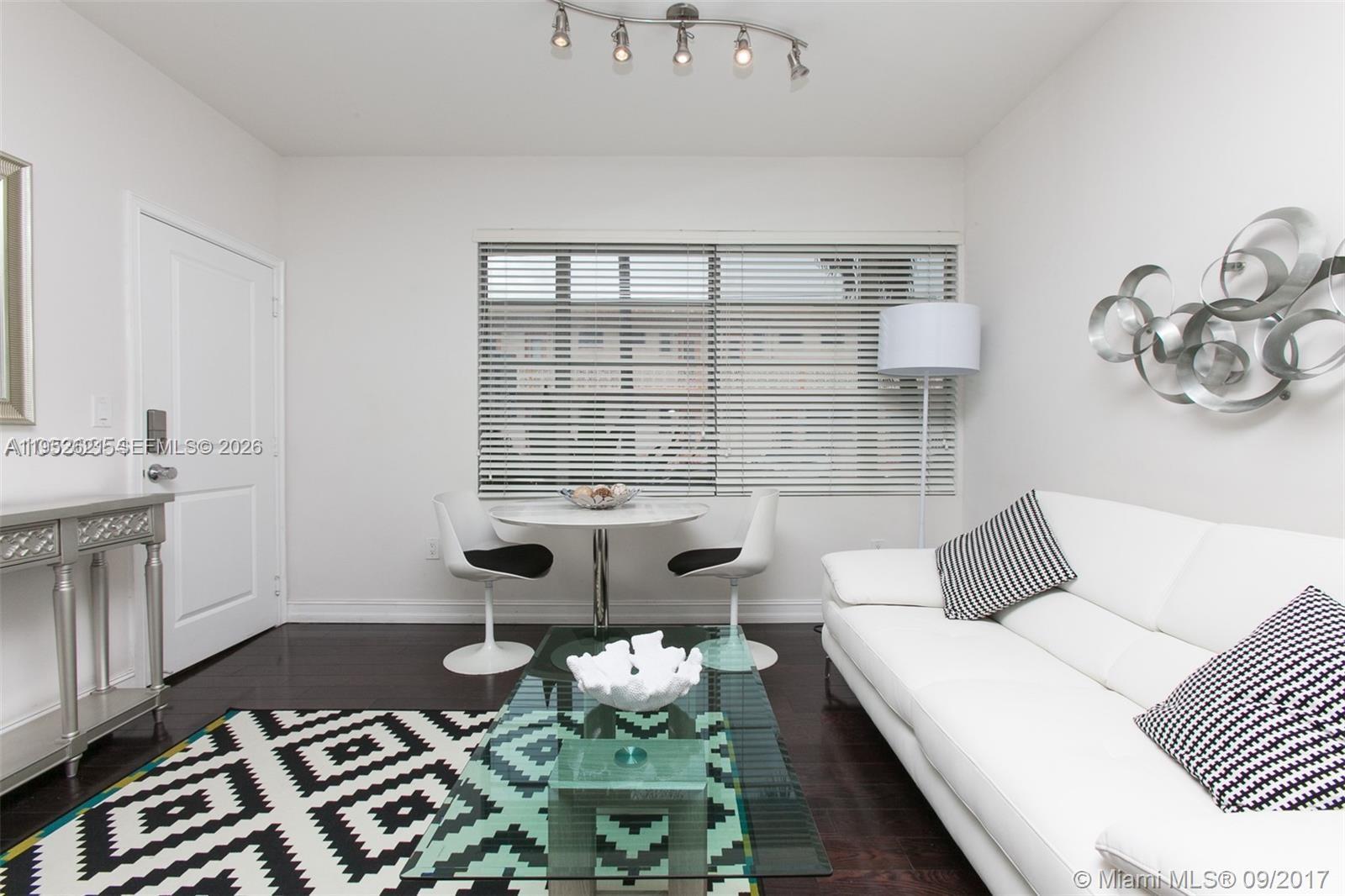 611 11th St #104 Miami Beach, FL 33139