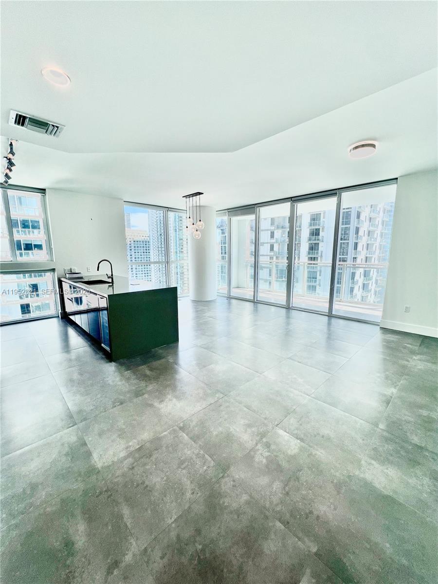 1080 Brickell Ave #2508