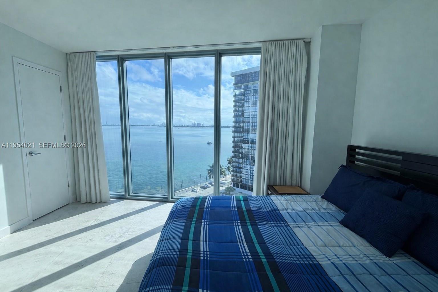 601 NE 36th St #1112 Miami, FL 33137