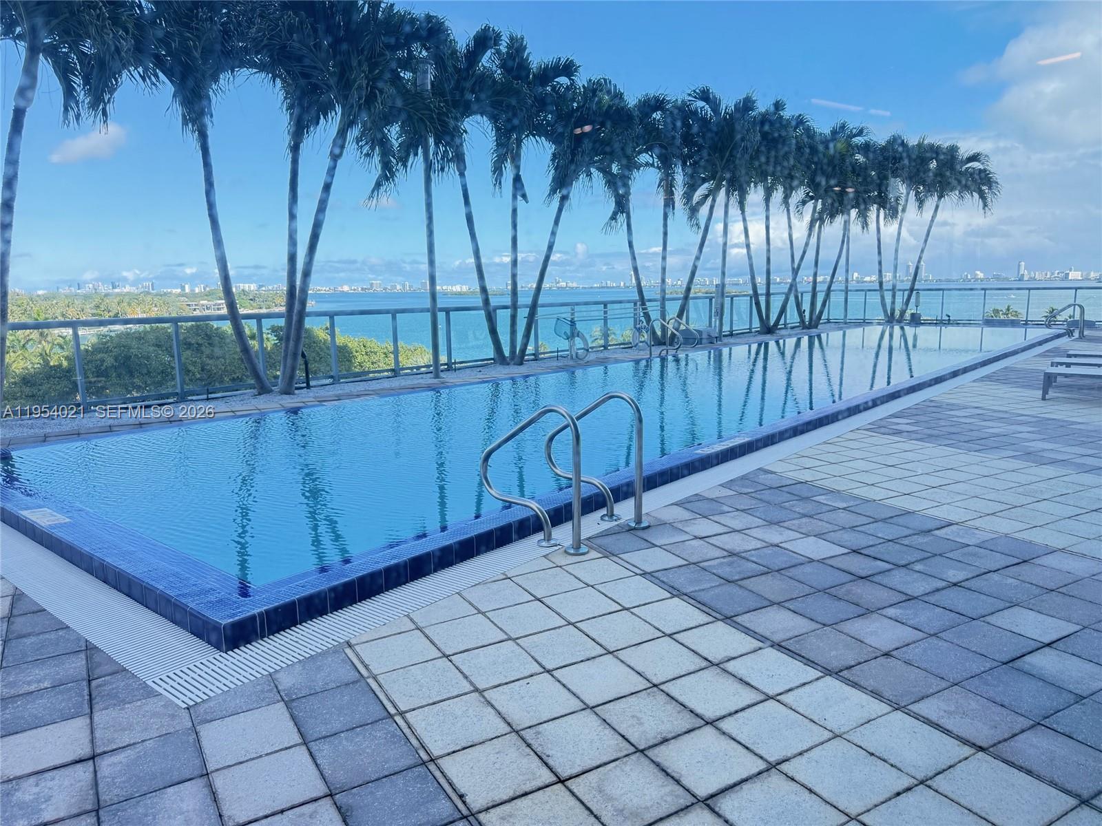 601 NE 36th St #1112 Miami, FL 33137