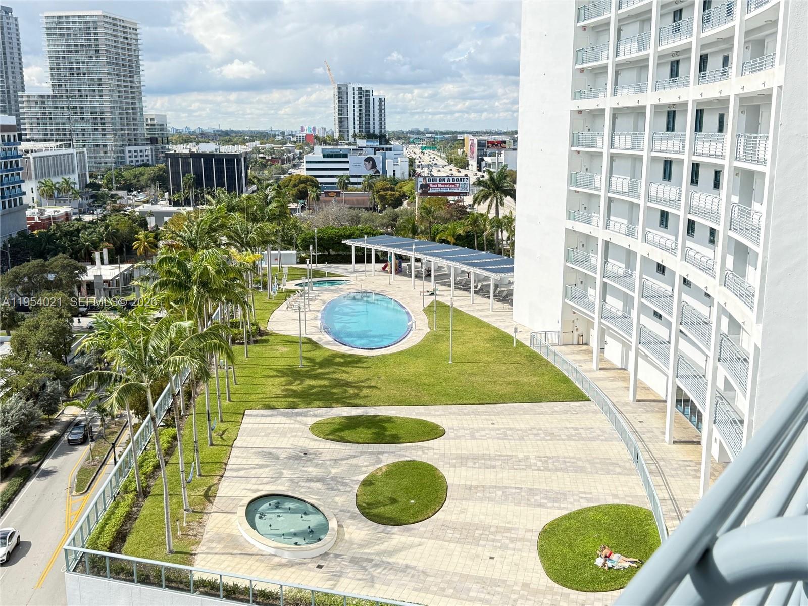 601 NE 36th St #1112 Miami, FL 33137