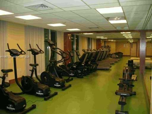 image Brickell on the River North30