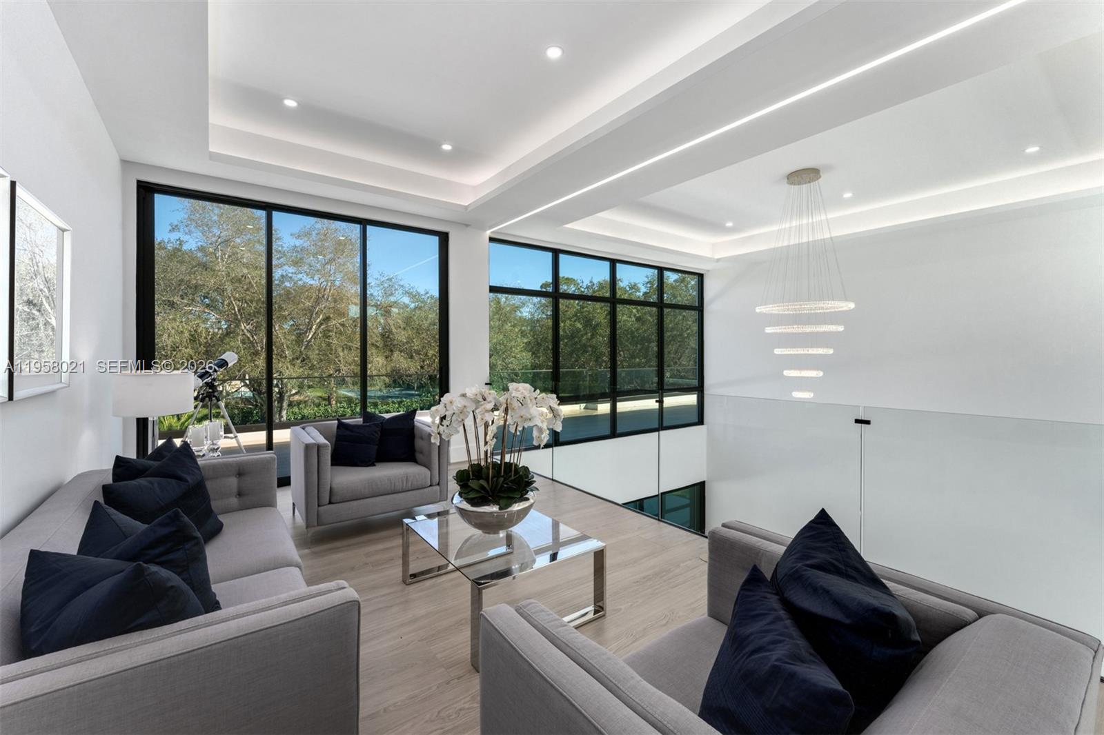 9525 SW 95th Ct Miami, FL 33176