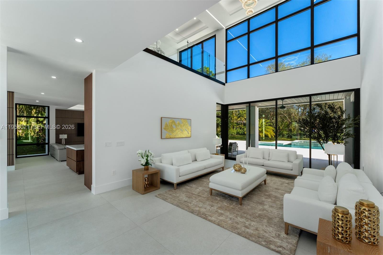 9525 SW 95th Ct Miami, FL 33176