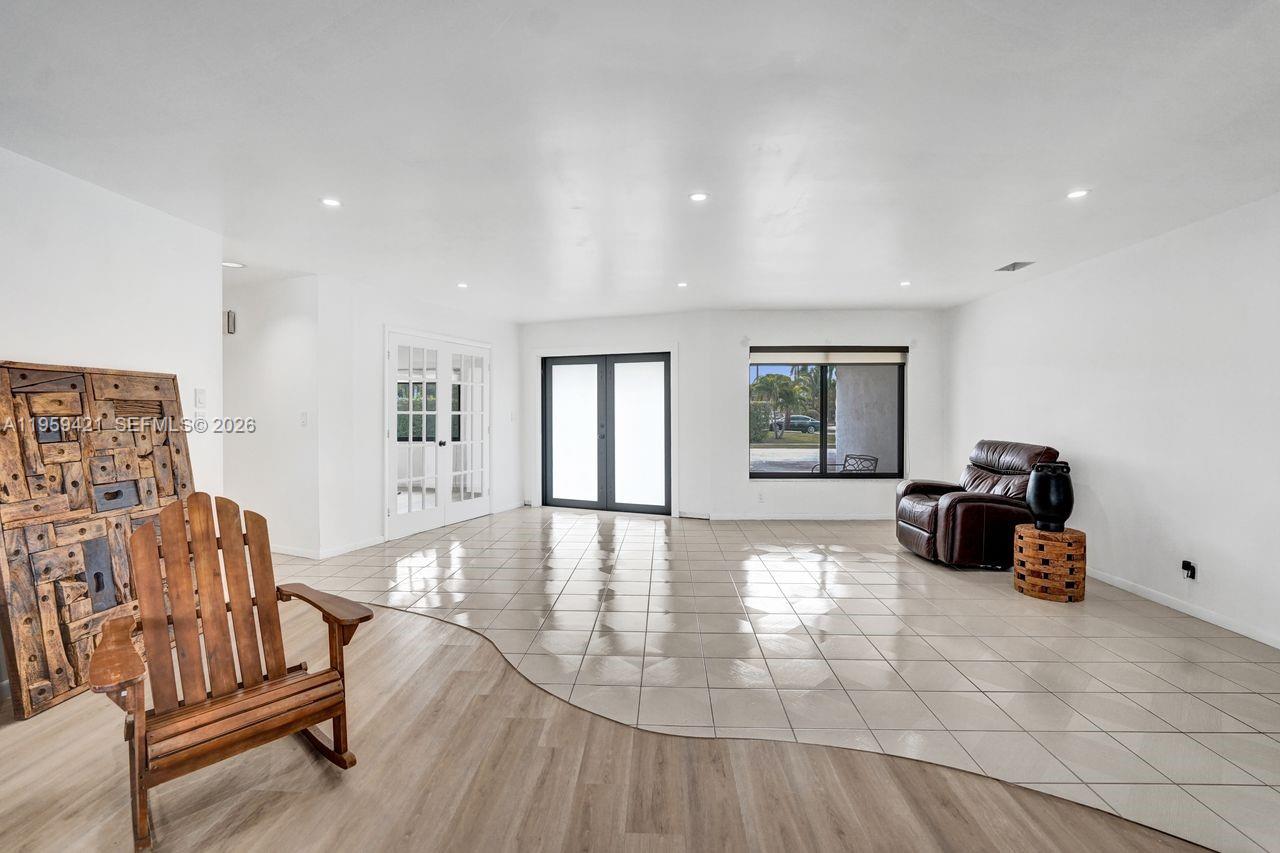 16653 Golfview Dr Weston, FL 33326