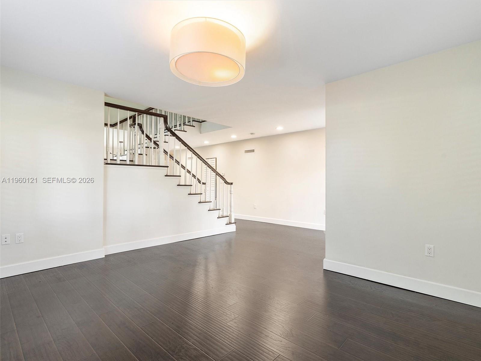 5517 Sardinia St Coral Gables, FL 33146