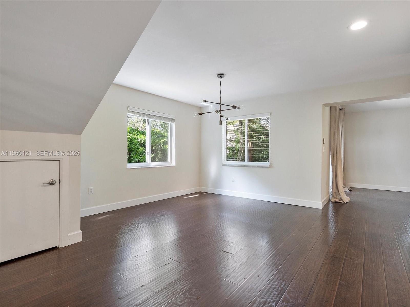 5517 Sardinia St Coral Gables, FL 33146