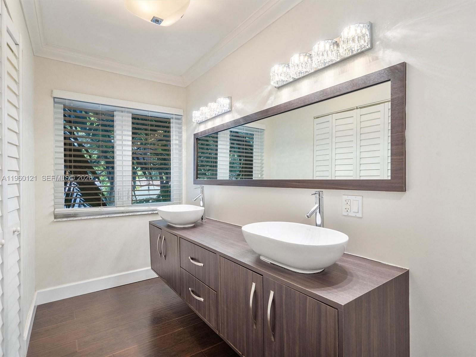 5517 Sardinia St Coral Gables, FL 33146