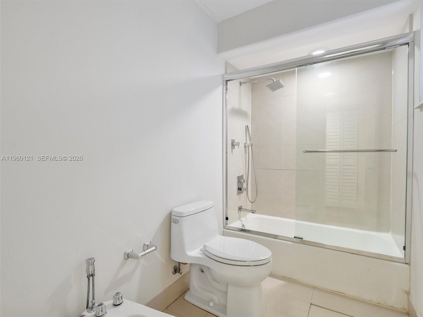 5517 Sardinia St Coral Gables, FL 33146