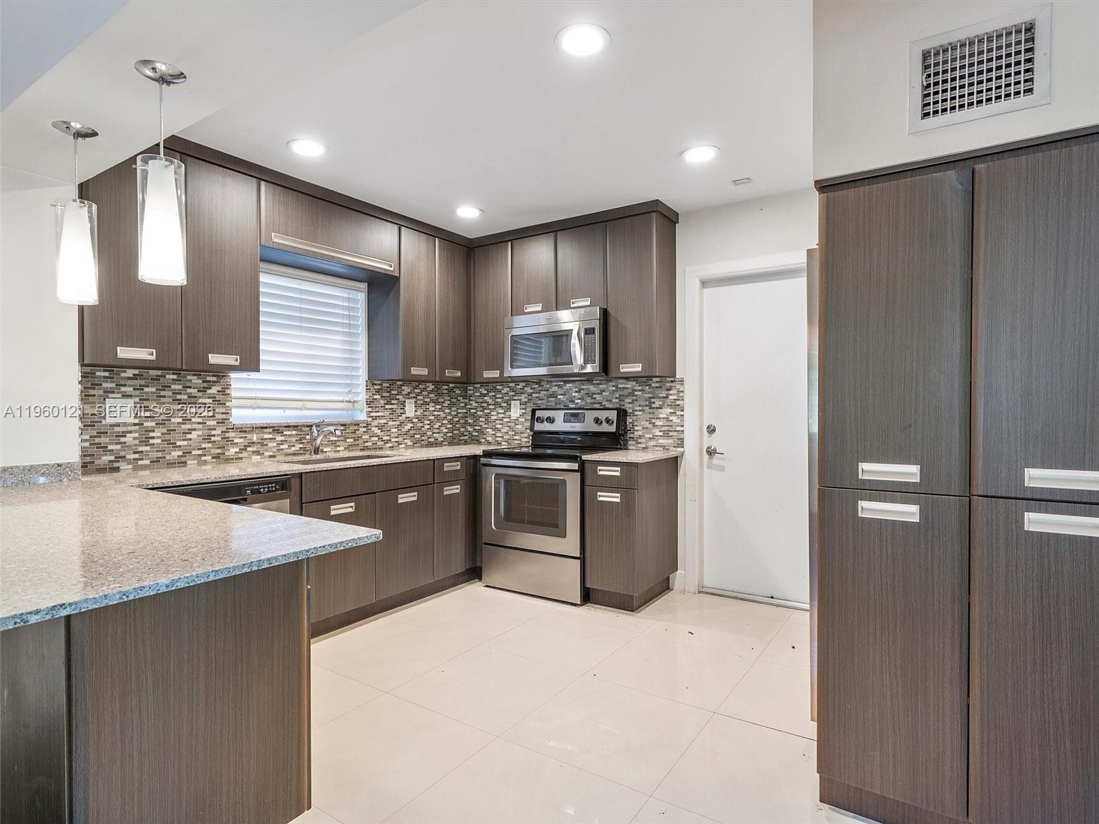 5517 Sardinia St Coral Gables, FL 33146